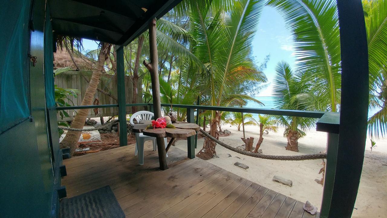 Matriki Beach Huts Arutanga Exterior photo
