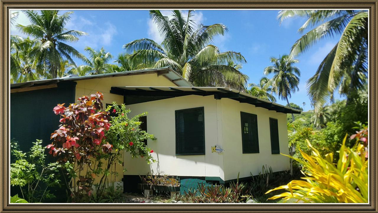 Matriki Beach Huts Arutanga Exterior photo